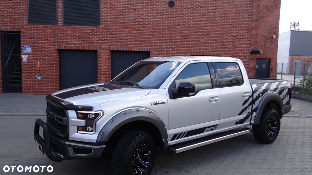 Ford F150 - 4