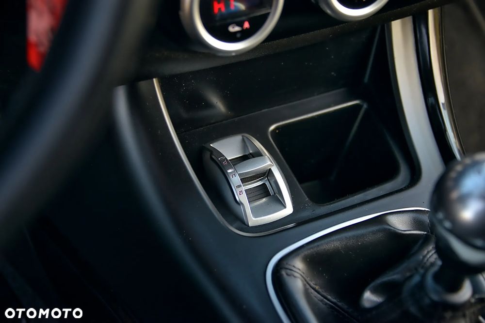 Alfa Romeo Giulietta 1.4 TB 16V Turismo - 8