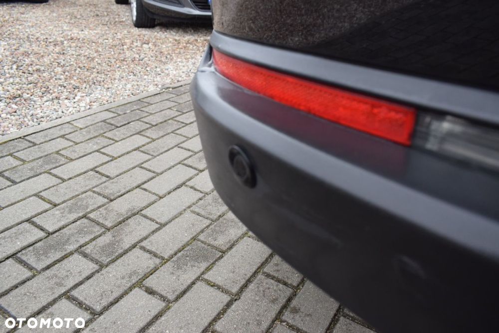 Volkswagen Tiguan - 10