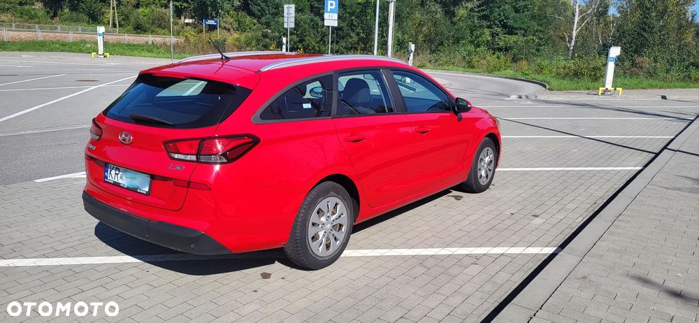 Hyundai i30 1.6 CRDi Classic + - 12