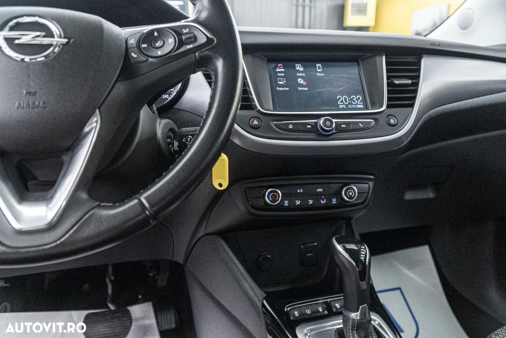 Opel Crossland 1.2 Start/Stop Aut. Elegance - 29