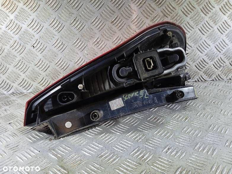 LAMPA LEWA TYLNA RENAULT SCENIC 3 - 2