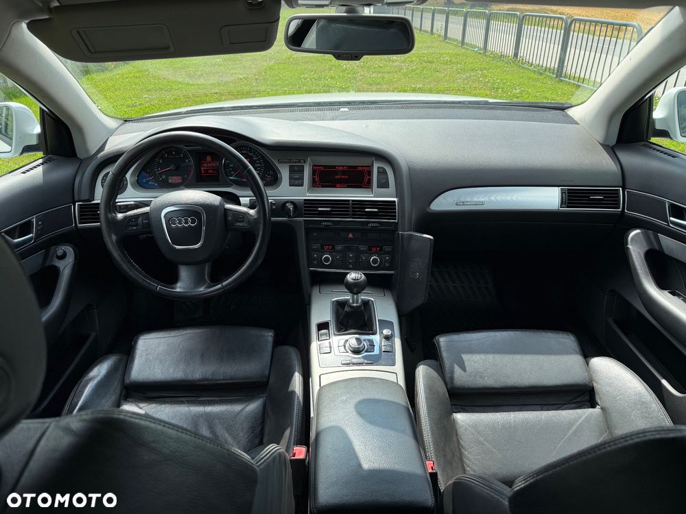 Audi A6 Avant 2.4 Quattro - 6