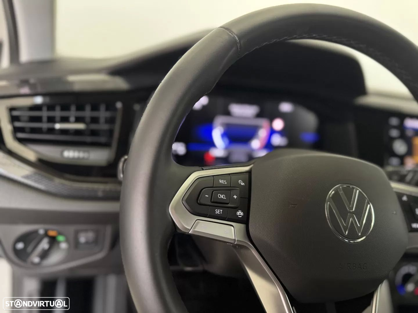 VW Taigo 1.0 TSI Urban - 40
