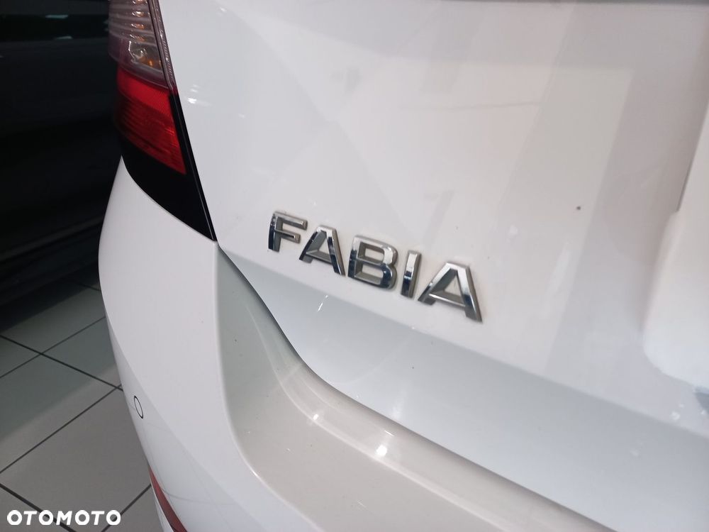 Skoda Fabia 1.0 Ambition - 8