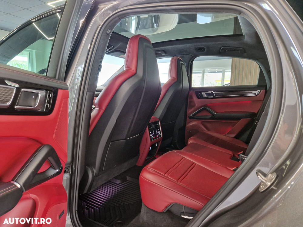 Porsche Cayenne S Tiptronic S - 15