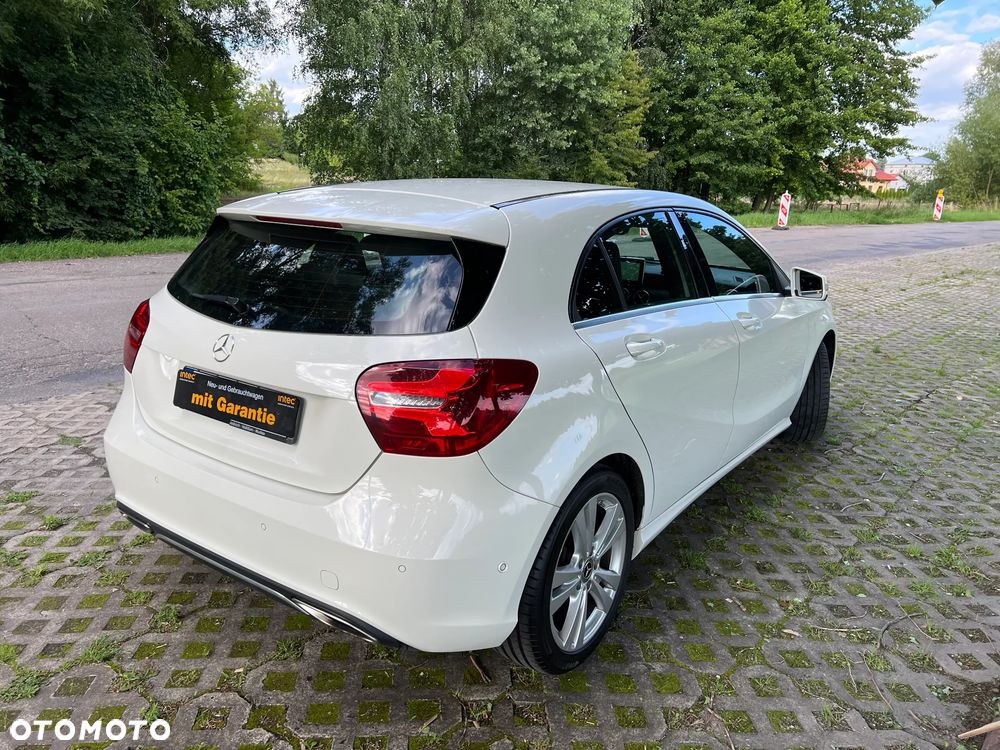 Mercedes-Benz Klasa A 200 7G-DCT Activity Edition - 29