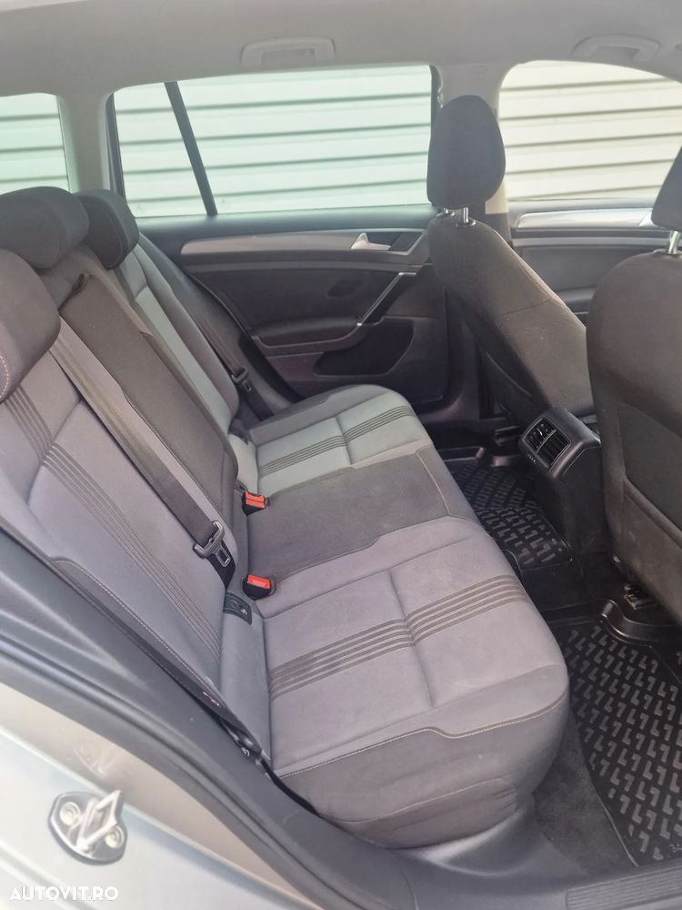Volkswagen Golf 1.6 TDI BlueMotion Technology Allstar - 8