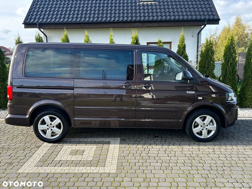 Volkswagen Caravelle - 22