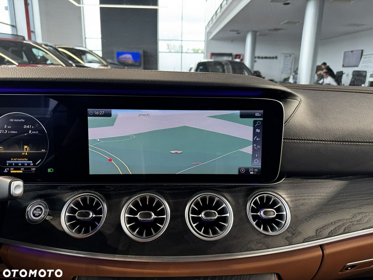Mercedes-Benz Klasa E - 27