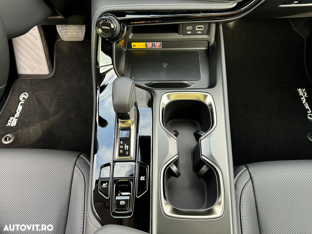Lexus Seria NX 350h AWD CVT HEV Executive - 17