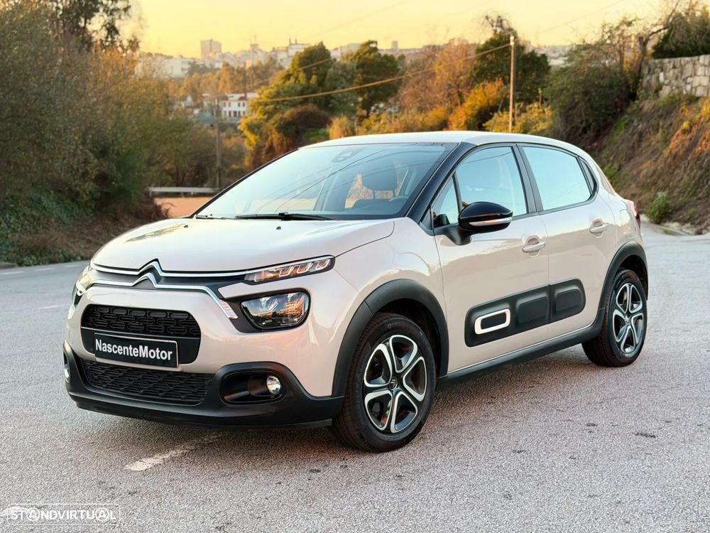 Citroën C3 1.2 PureTech Shine - 1