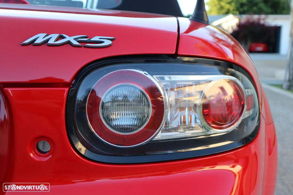 Mazda MX-5 MZR 1.8 Exclusive - 8