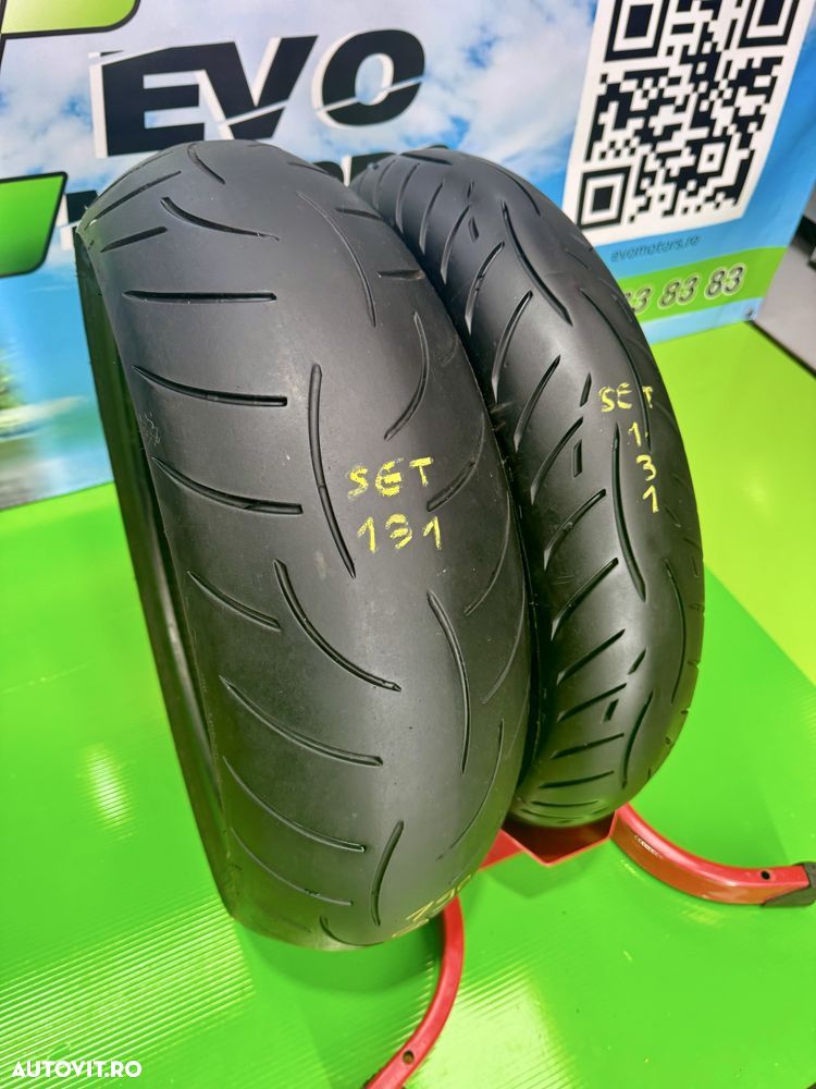 Set Anvelope Moto 120 70 17 si 190 55 17 Metzeler Roadtec Z8 Set131 - 1
