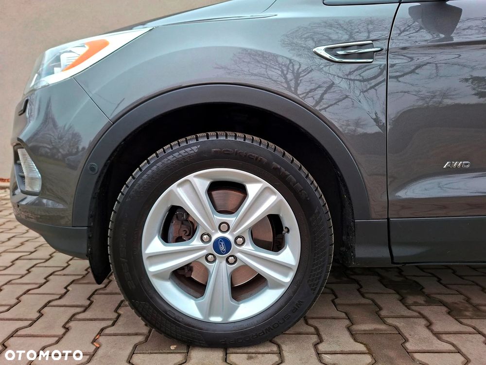 Ford Kuga 2.0 TDCi AWD Titanium - 13