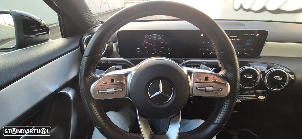 Mercedes-Benz A 200 AMG Line Aut. - 2