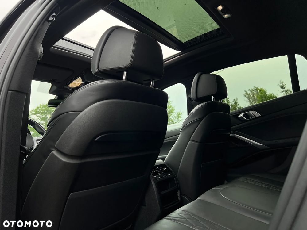 BMW X6 - 25