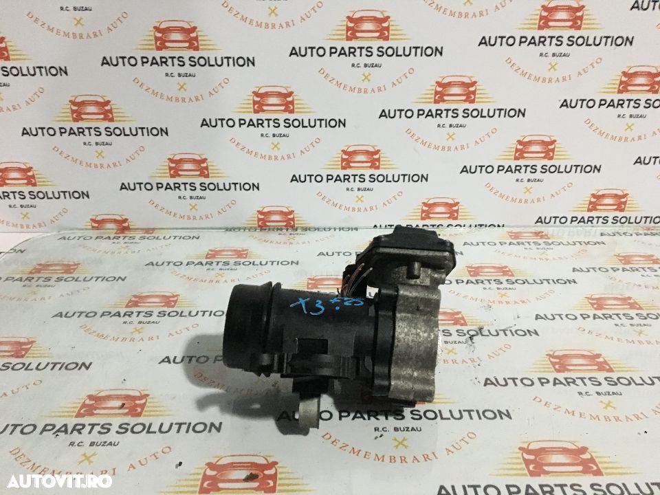 clapeta acceleratie BMW F30,2.0 D,an fabr 2013 - 1