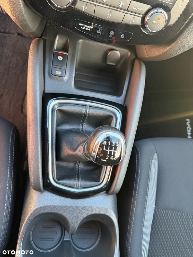 Nissan Qashqai - 15