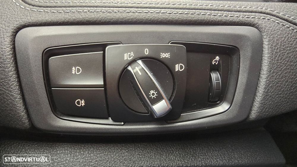 BMW 220 Gran Tourer d 7L Line Luxury Auto - 12