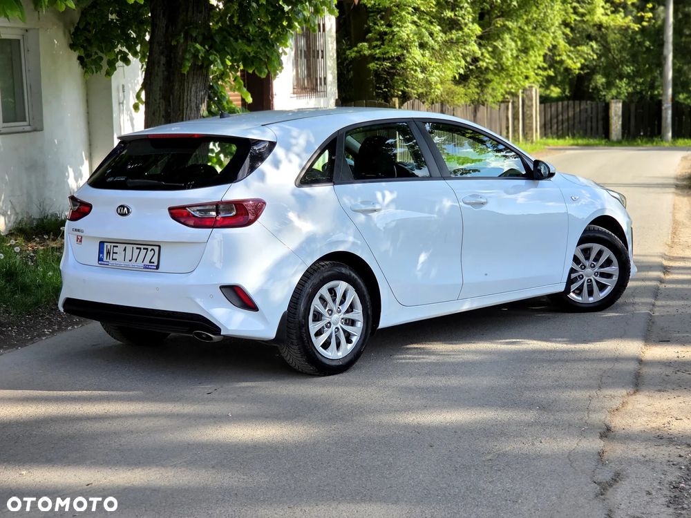 Kia Ceed 1.0 T-GDI M - 10