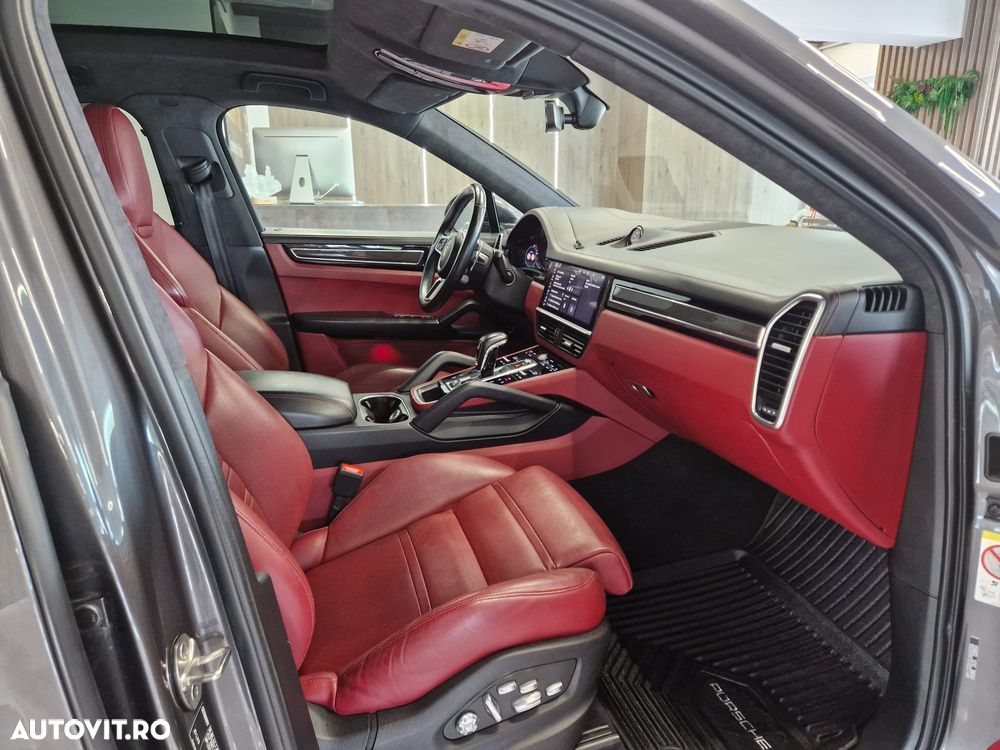 Porsche Cayenne S Tiptronic S - 11