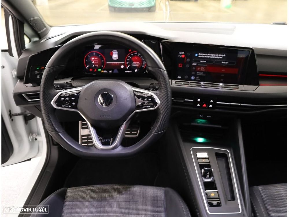 VW Golf 2.0 TDI GTD DSG - 29