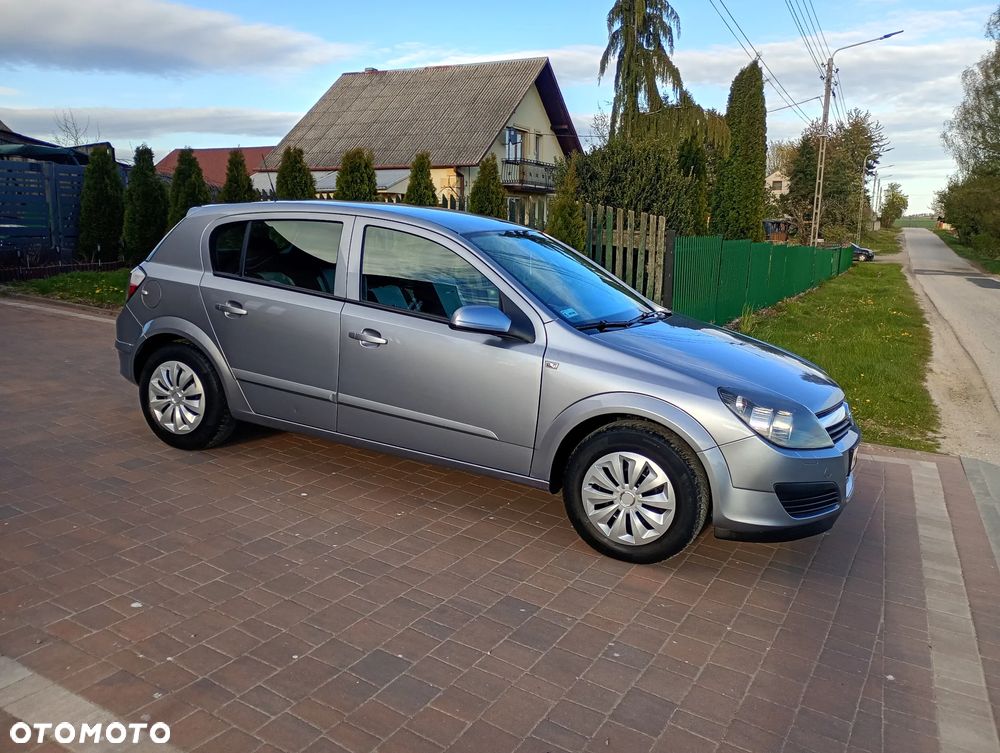 Opel Astra 1.4 - 4