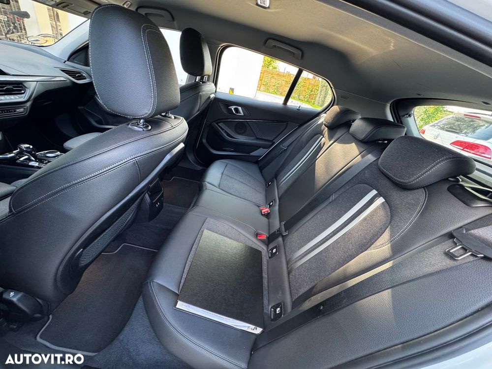 BMW Seria 1 118d Aut. Sport Line - 19