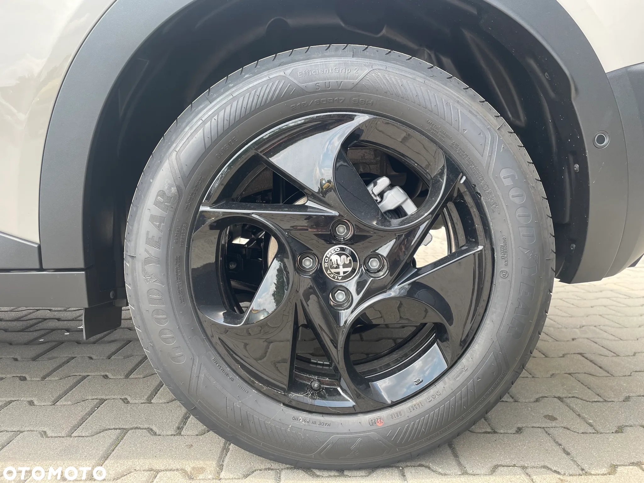 Alfa Romeo Junior 1.2 mHEV Ibrida eDCT - 9