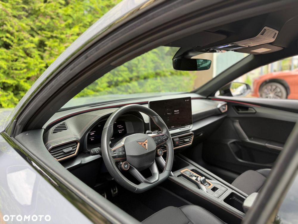 Cupra Formentor 1.5 eTSI DSG - 16