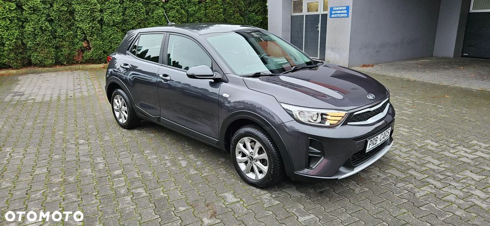 Kia Stonic 1.2 L - 2