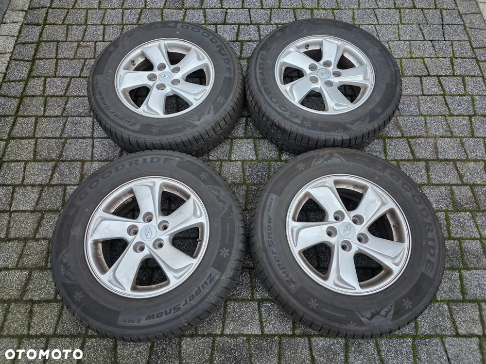 Hyundai ix35 2.0 CRDi 4WD Premium - 7