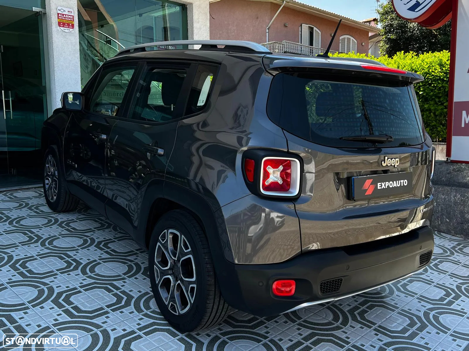 Jeep Renegade 1.6 MJD Limited - 18