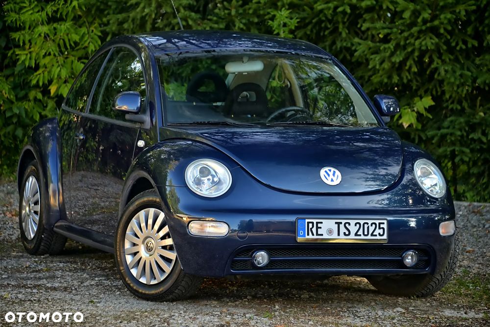 Volkswagen New Beetle - 1
