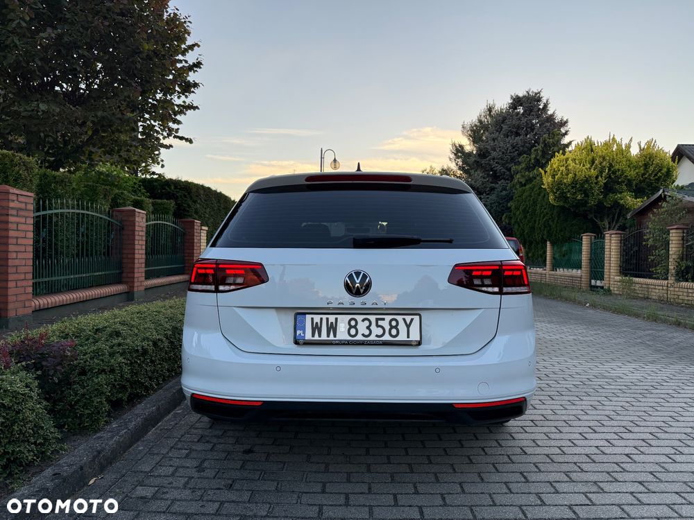 Volkswagen Passat 1.5 TSI EVO Business - 32