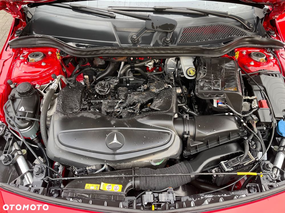 Mercedes-Benz Klasa A 180 (BlueEFFICIENCY) - 17