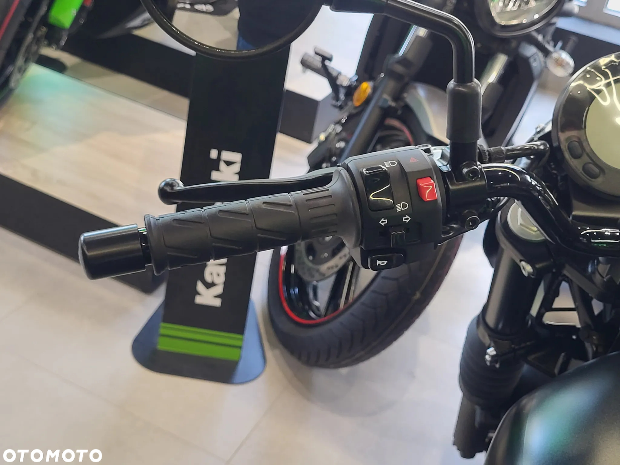 Kawasaki Eliminator 500 - 9