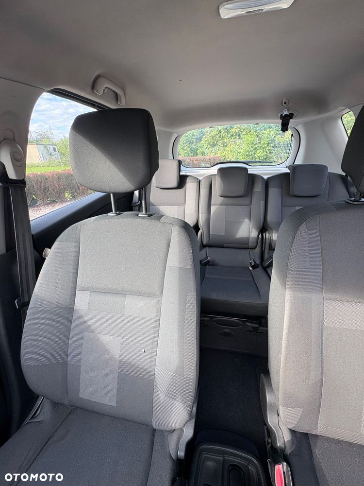 Renault Scenic - 5