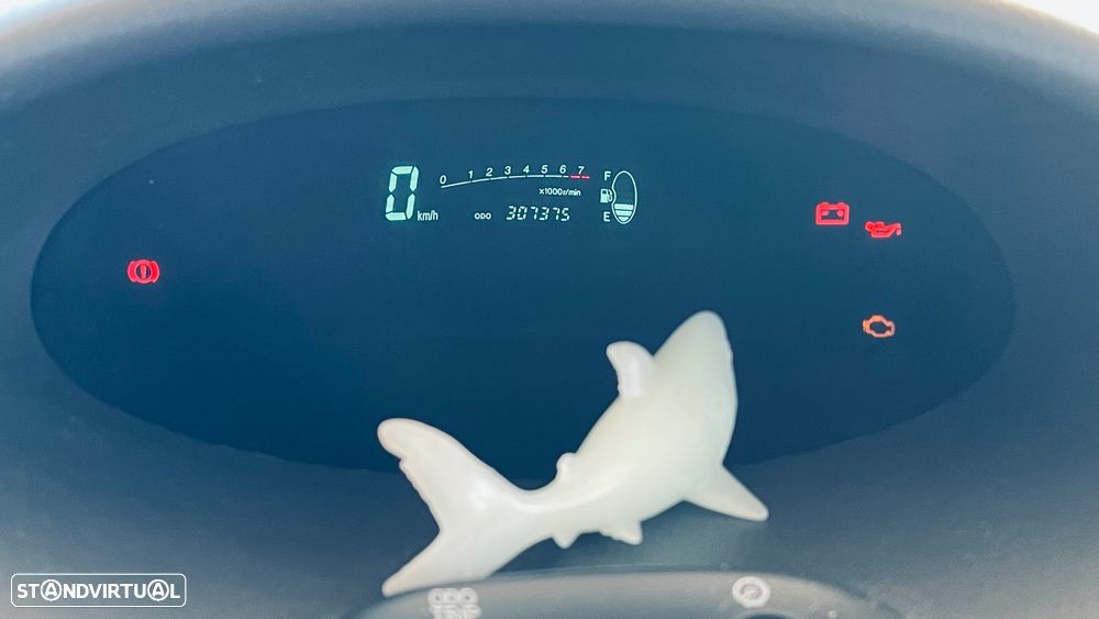 Toyota Yaris 1.0 Base - 7