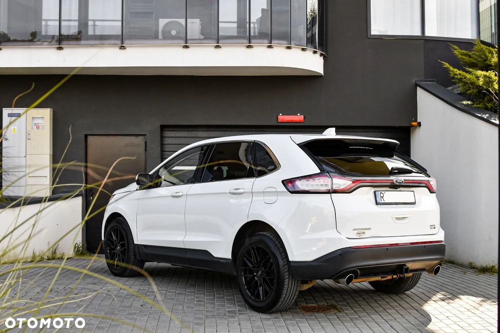 Ford Edge - 9