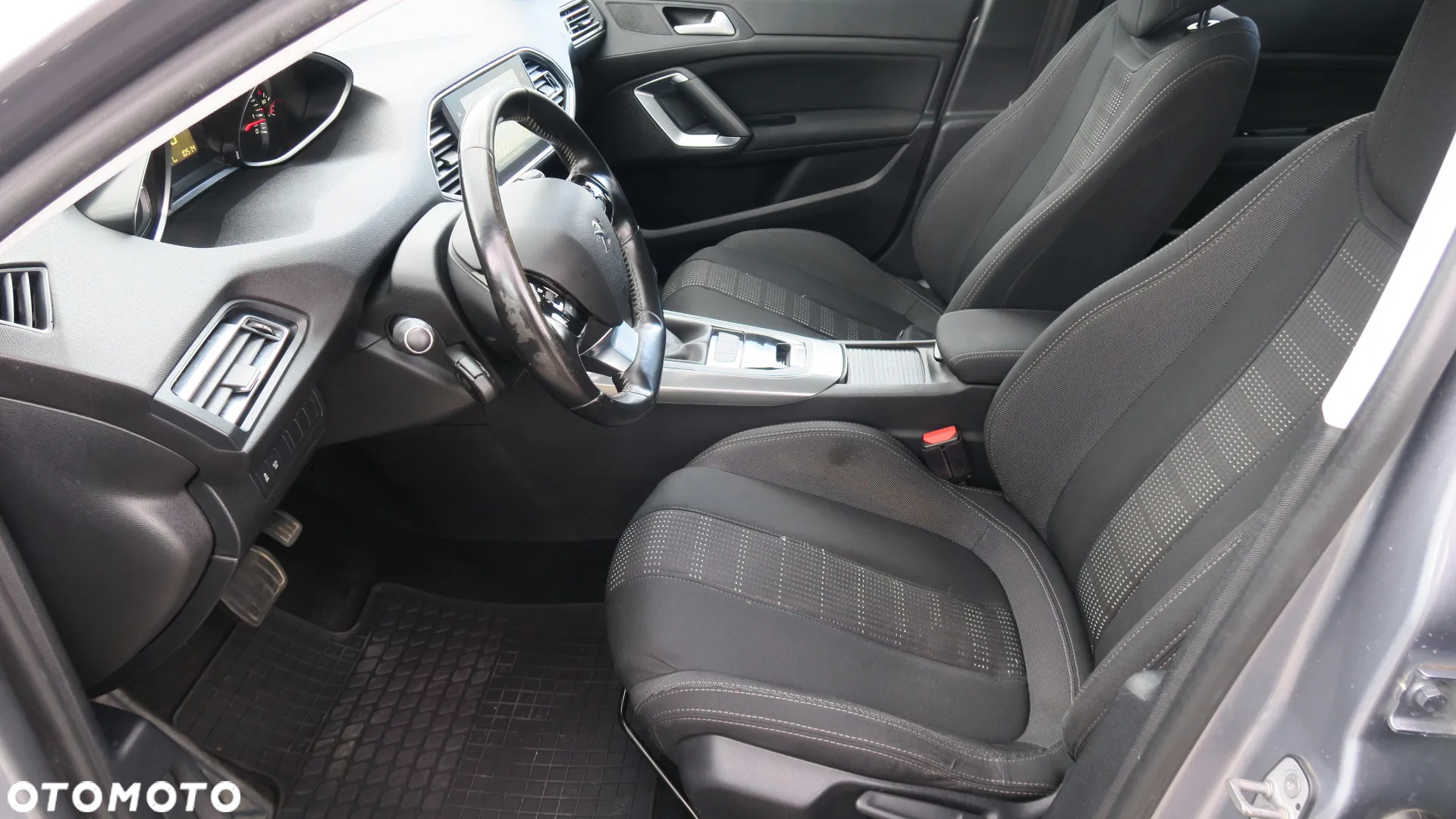 Peugeot 308 - 19