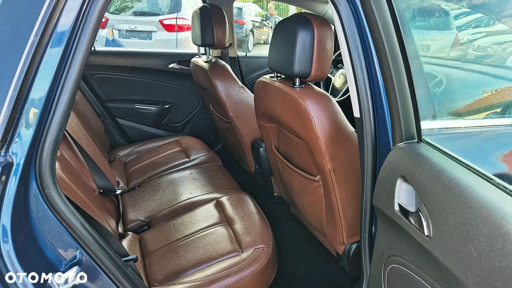 Opel Astra 1.4 Turbo Automatik Cosmo - 33