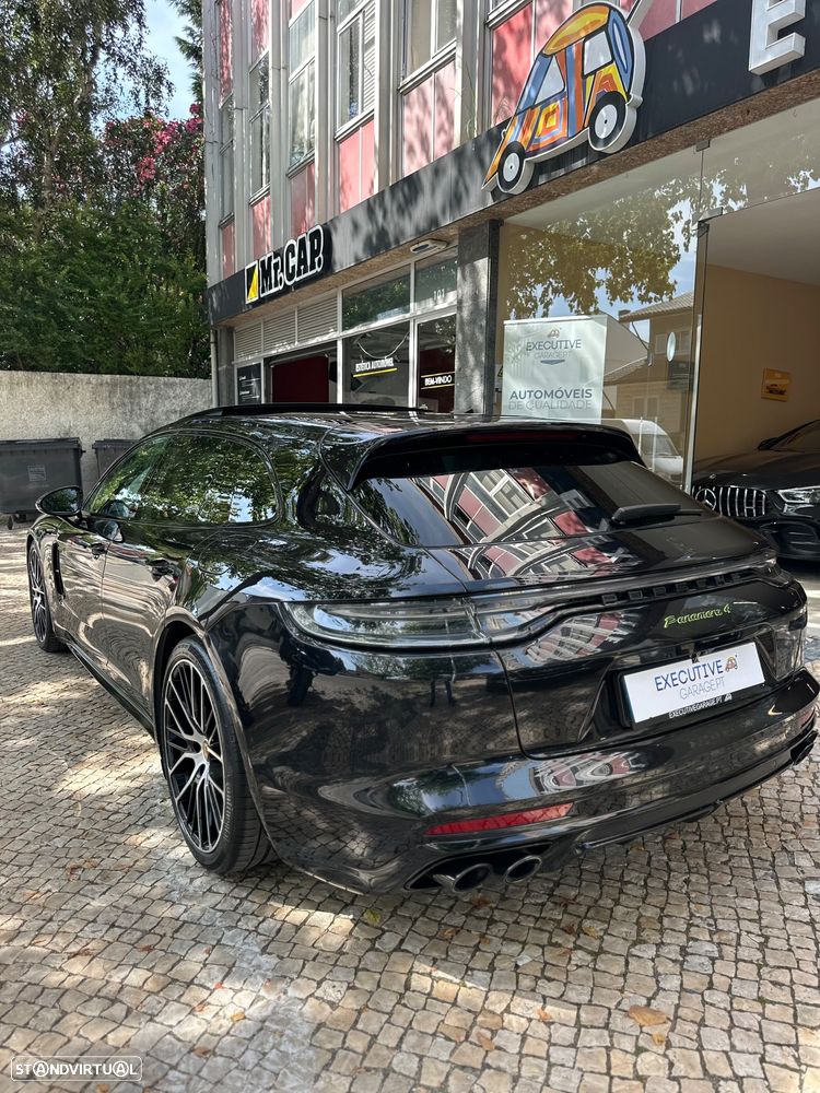 Porsche Panamera Sport Turismo 4 E-Hybrid Edition 10 Anos - 33