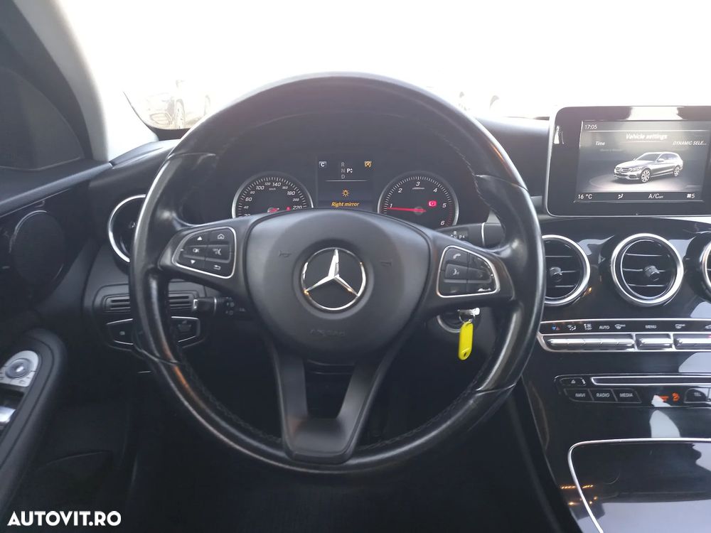Mercedes-Benz C - 18