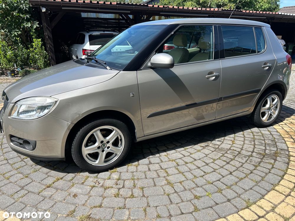Skoda Fabia 1.2 HTP Elegance - 4