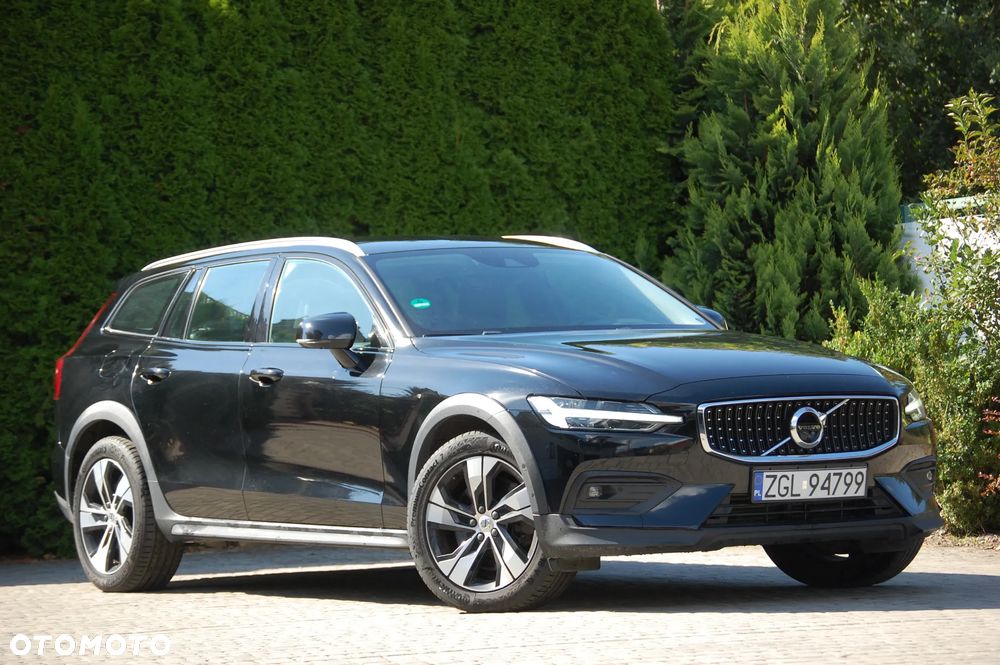 Volvo V60 Cross Country D4 AWD Geartronic Pro - 23