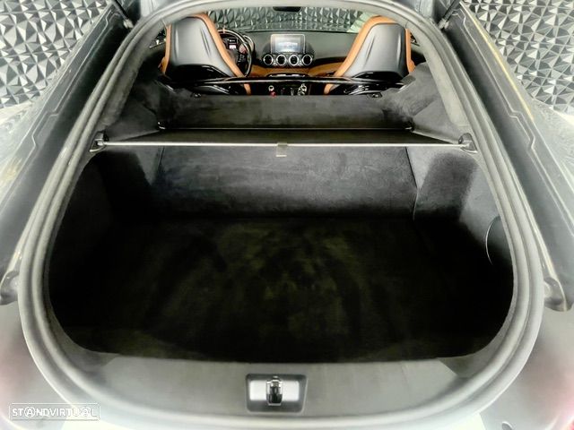 Mercedes-Benz AMG GT - 39