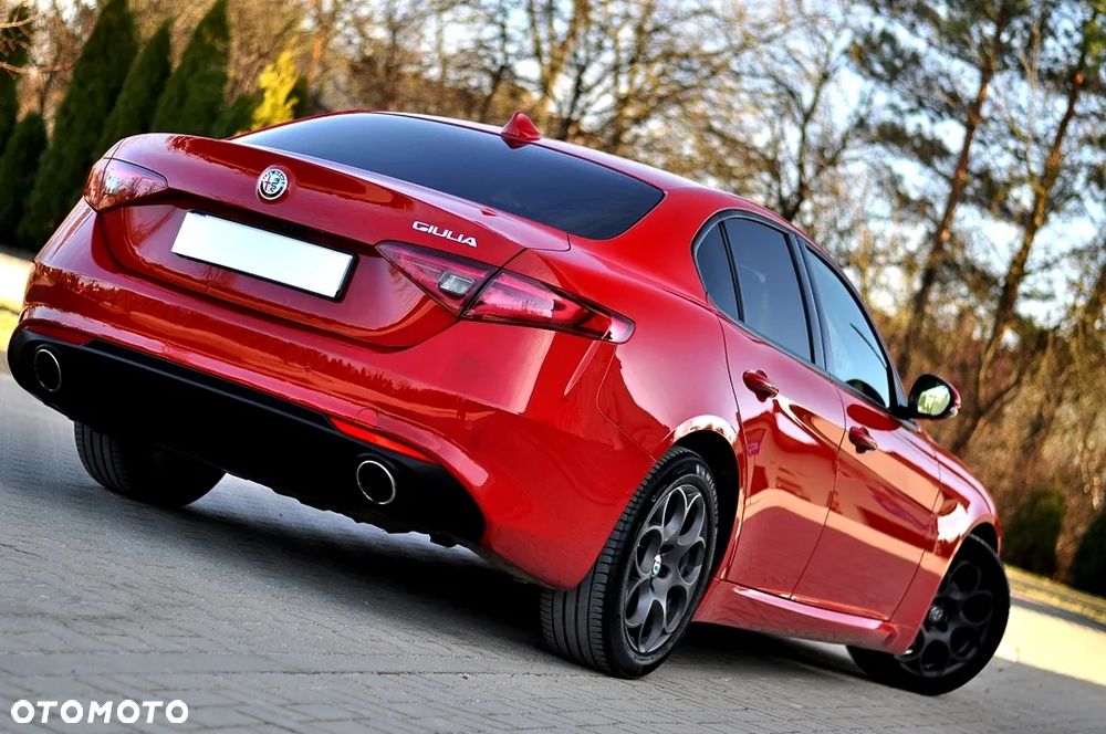 Alfa Romeo Giulia 2.0 Turbo Super - 11