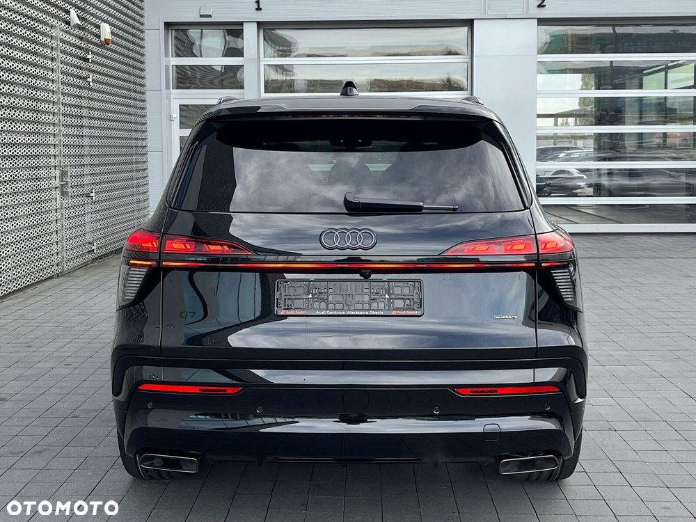 Audi Q7 - 8